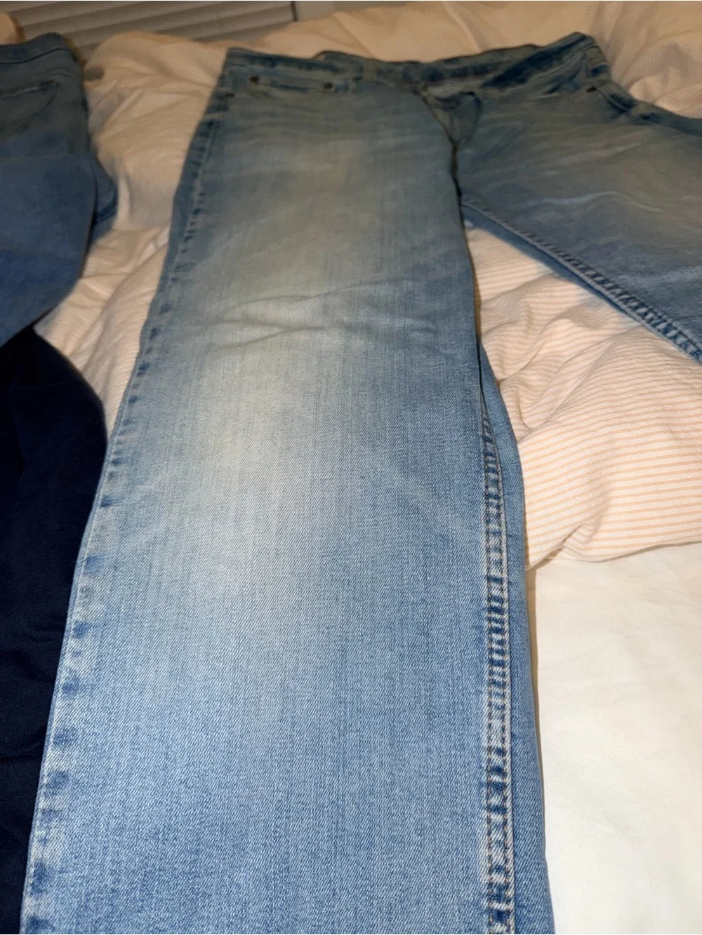 Levi's Men's Light Wash Straight Jeans